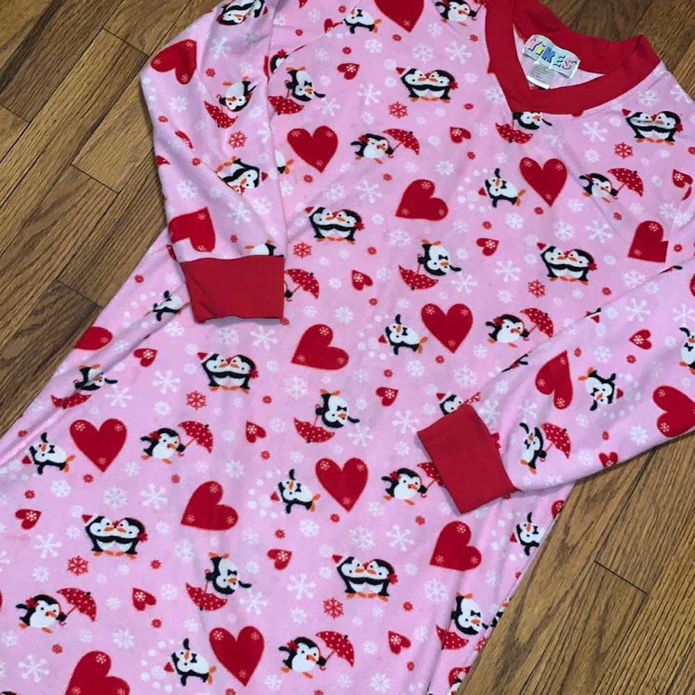 LOOK!!!Girls/Teens/Misses Penguin Fleece Nightgown PJ’S Pajamas Small 8/10 10/12